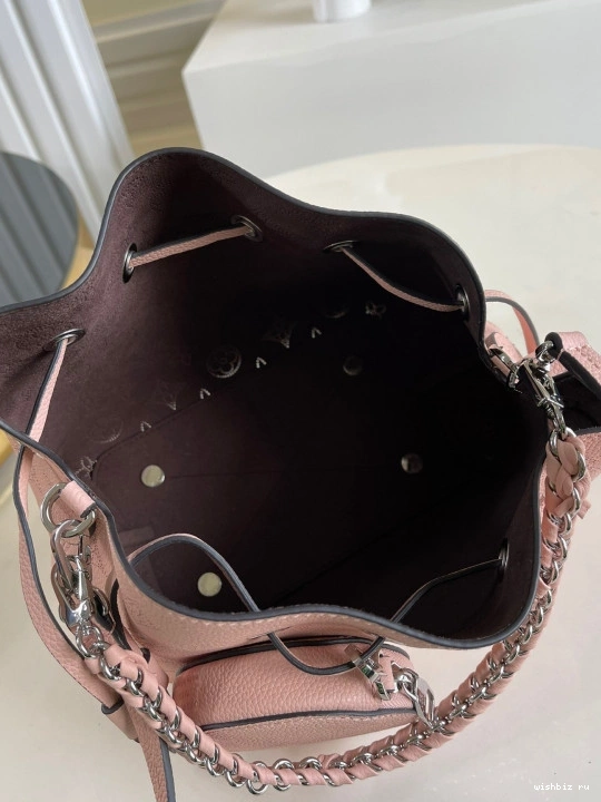 WIS VUITTON BELLA LOUIS 0225